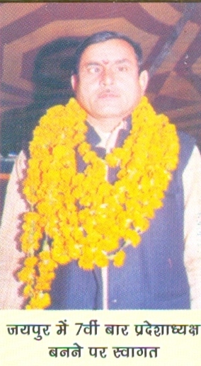 File:Aduram Nyol-1.jpg