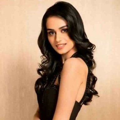 File:Manushi Chillar.jpg