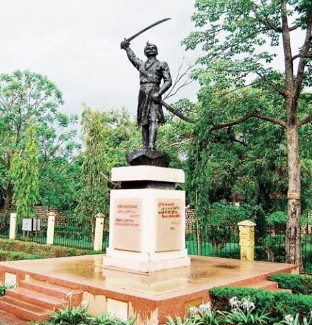 File:Tatya Tope Statue at Shivpuri.jpg