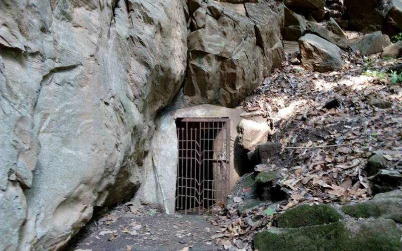 File:Dandak Caves.jpg